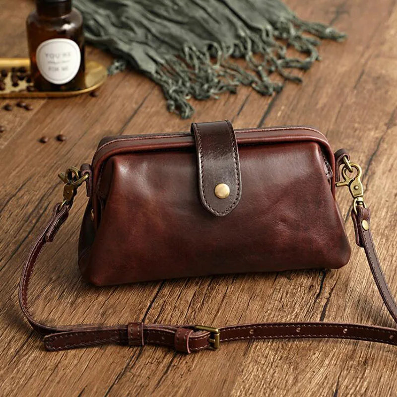 Edda – Modische Schultertasche – Bild 1