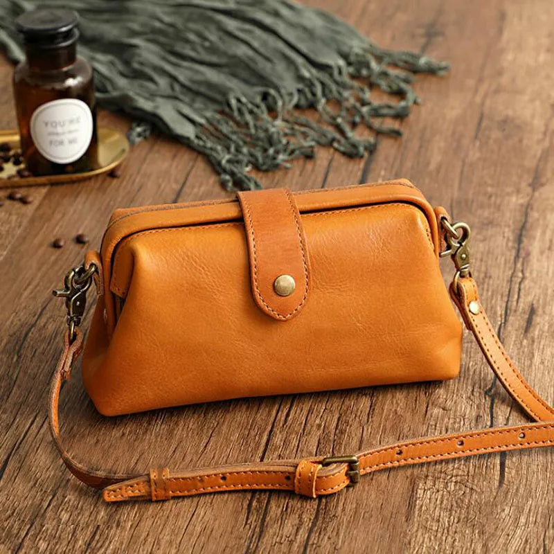Edda – Modische Schultertasche – Bild 3