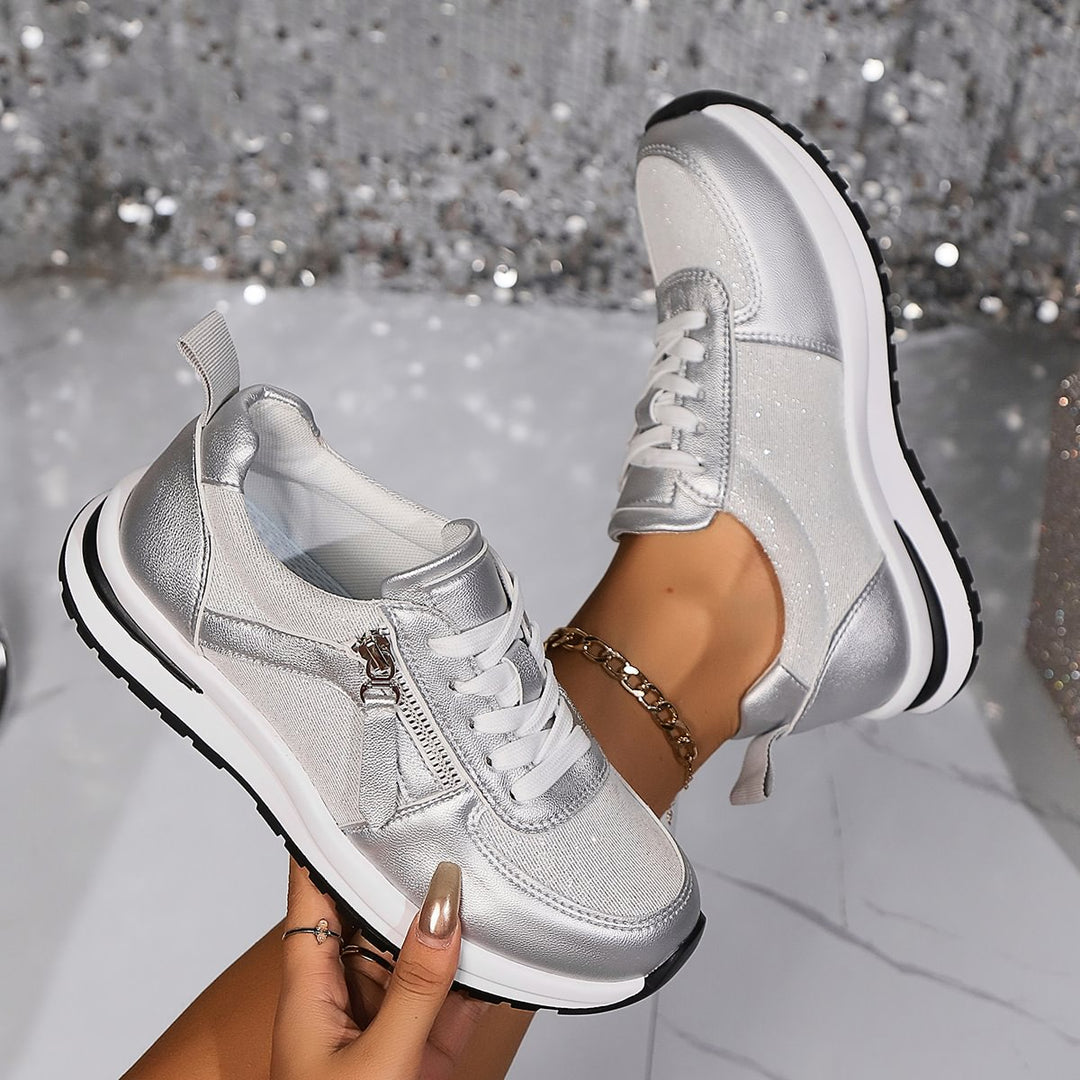 Ashlyn – Glänzende Komfort-Sneaker – Bild 1