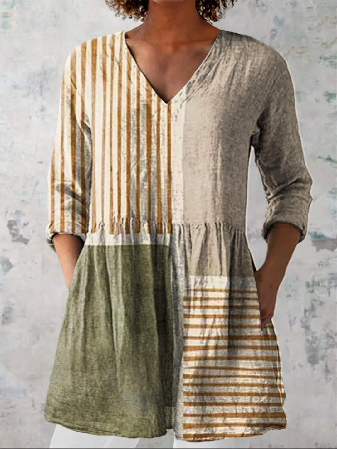 Brunhilde – Lange Statement-Bluse – Bild 1