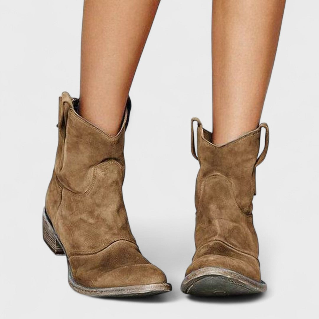 Carlotta – Zeitlose Stiefeletten – Bild 2