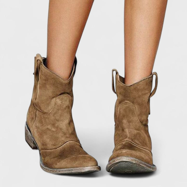 Carlotta – Zeitlose Stiefeletten – Bild 2