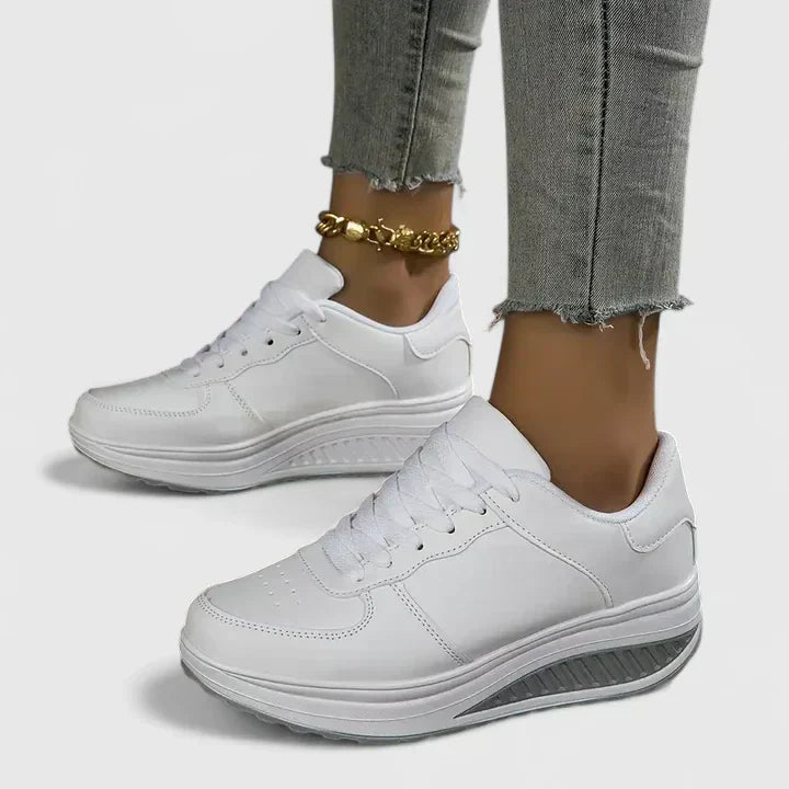 Carmeliyah – Zeitlos schicke Sneaker – Bild 4