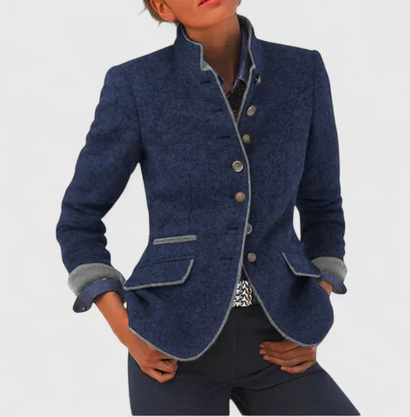 Svenja – Klassische Strickjacke – Bild 4