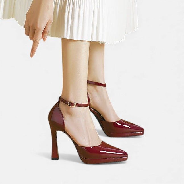 Decollete – Klassische Pumps in Lederoptik – Bild 3