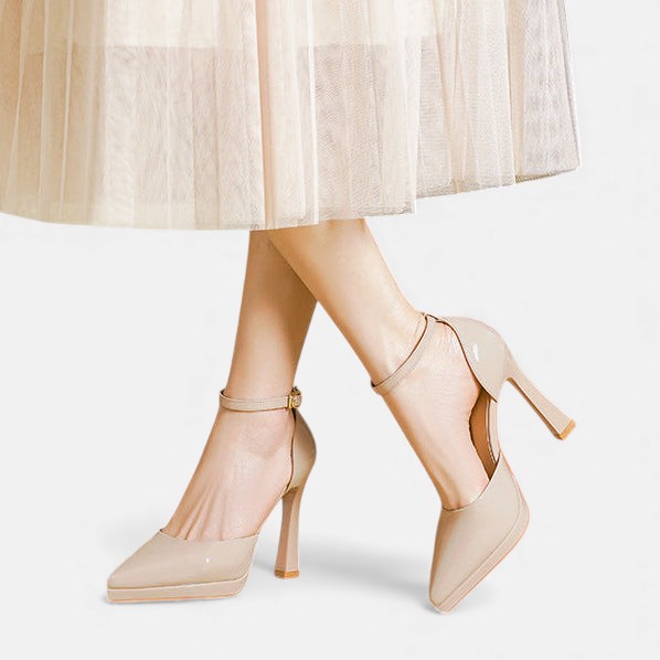 Decollete – Klassische Pumps in Lederoptik – Bild 10