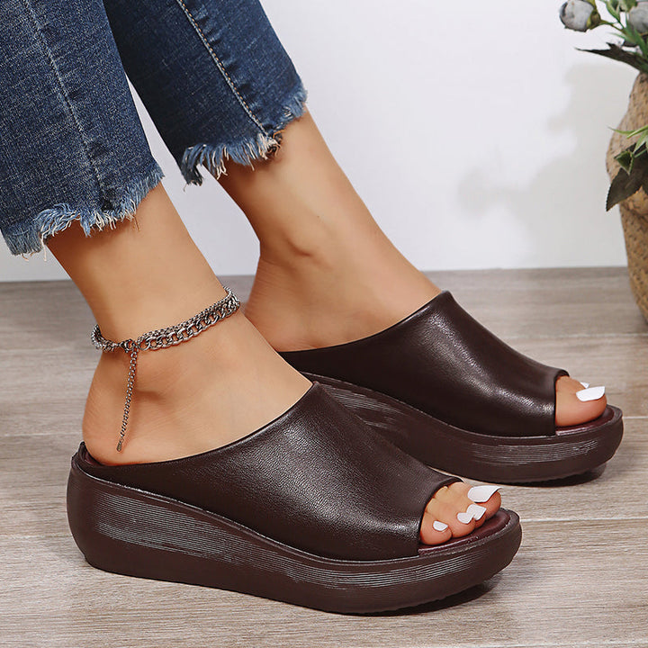 Elsie – Klassische Komfort-Sandalen in drei Farben – Bild 13
