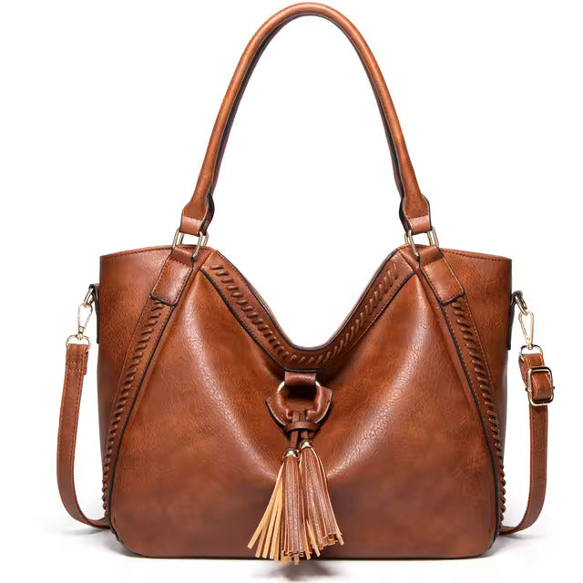Franka – Zeitlose Tasche in Leder-Optik – Bild 2