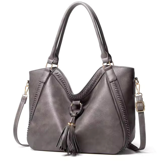 Franka – Zeitlose Tasche in Leder-Optik – Bild 4