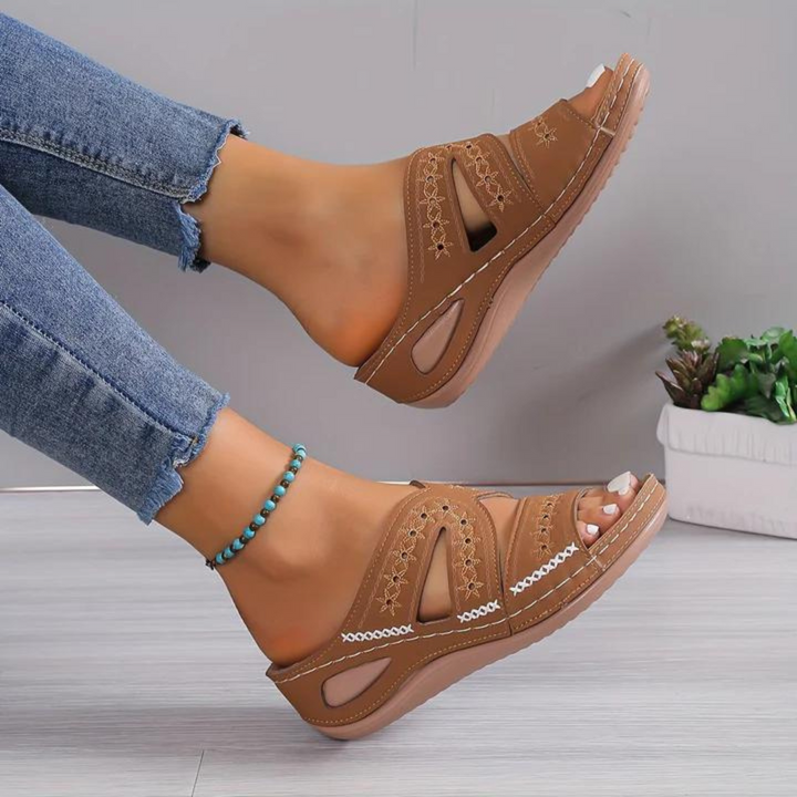 Pauline – Orthopädische Sandalen für jeden Tag – Bild 4