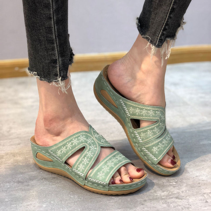 Pauline – Orthopädische Sandalen für jeden Tag – Bild 12