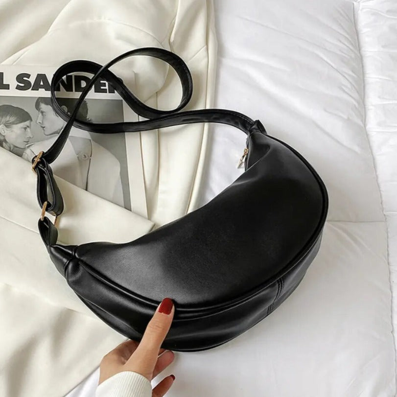 Carina – Sanfte Tasche in Lederoptik – Bild 7
