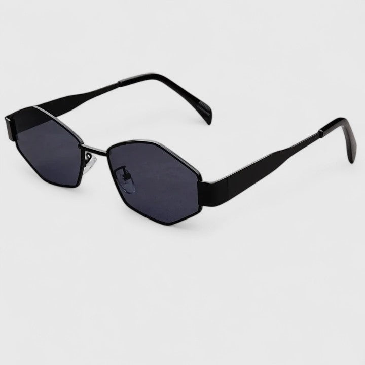 Henrietta – Raffinierte Sonnenbrille – Bild 1
