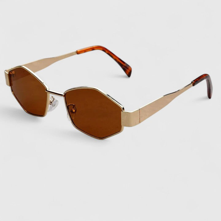 Henrietta – Raffinierte Sonnenbrille – Bild 5