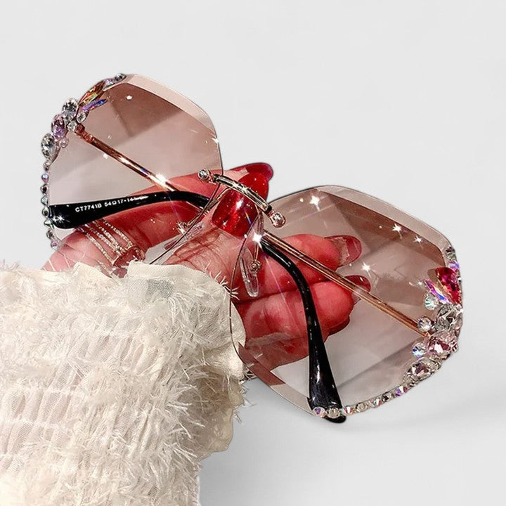 Kiana – Raffinierte Sonnenbrille mit Verlaufsgläsern – Bild 7