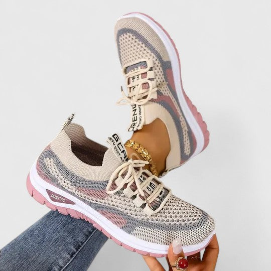 Koralyn – Federleichte Freizeit-Sneaker – Bild 3