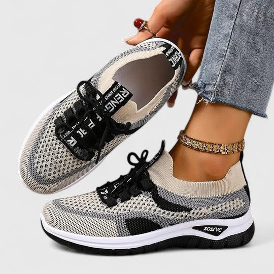Koralyn – Federleichte Freizeit-Sneaker – Bild 10