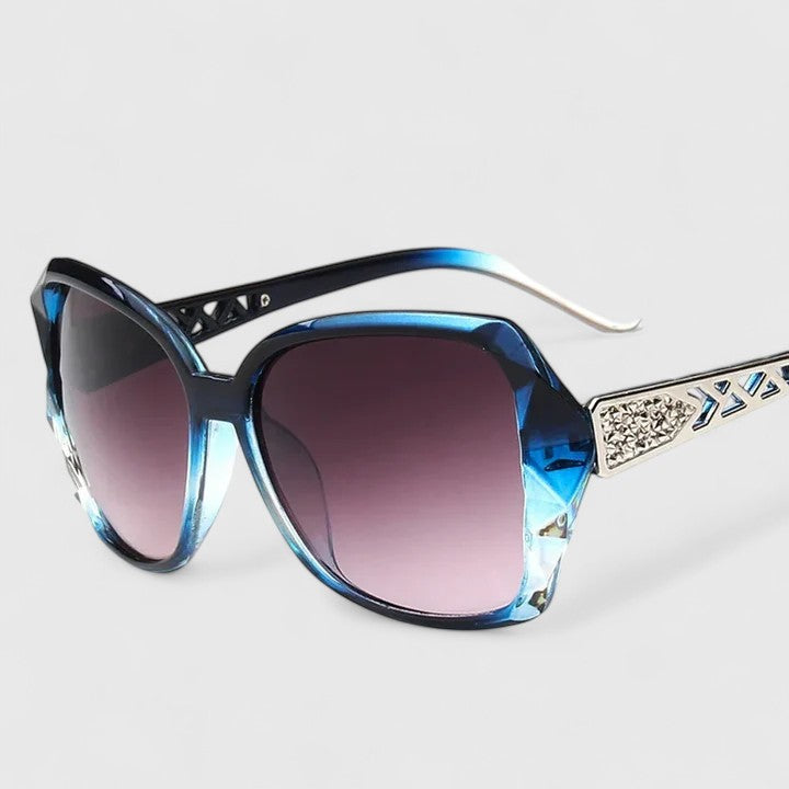 Lisanne – Raffinierte Sonnenbrille – Bild 13