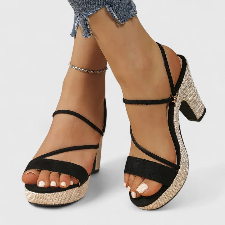 Lorienna – Raffinierte Absatzschuhe – Bild 4