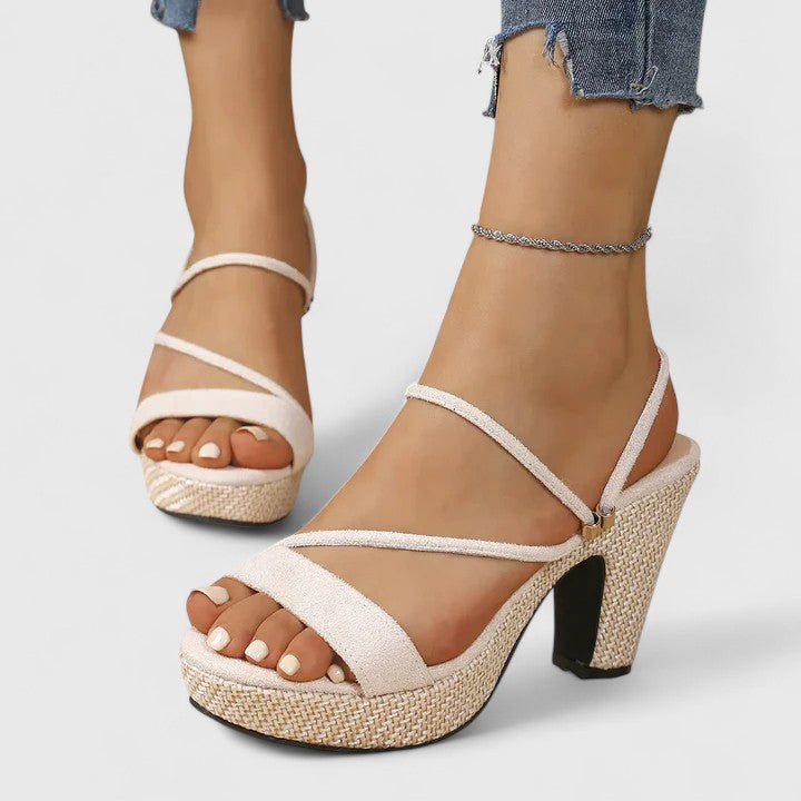 Lorienna – Raffinierte Absatzschuhe – Bild 6