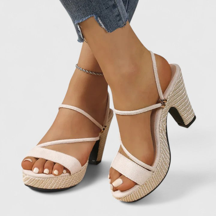 Lorienna – Raffinierte Absatzschuhe – Bild 8