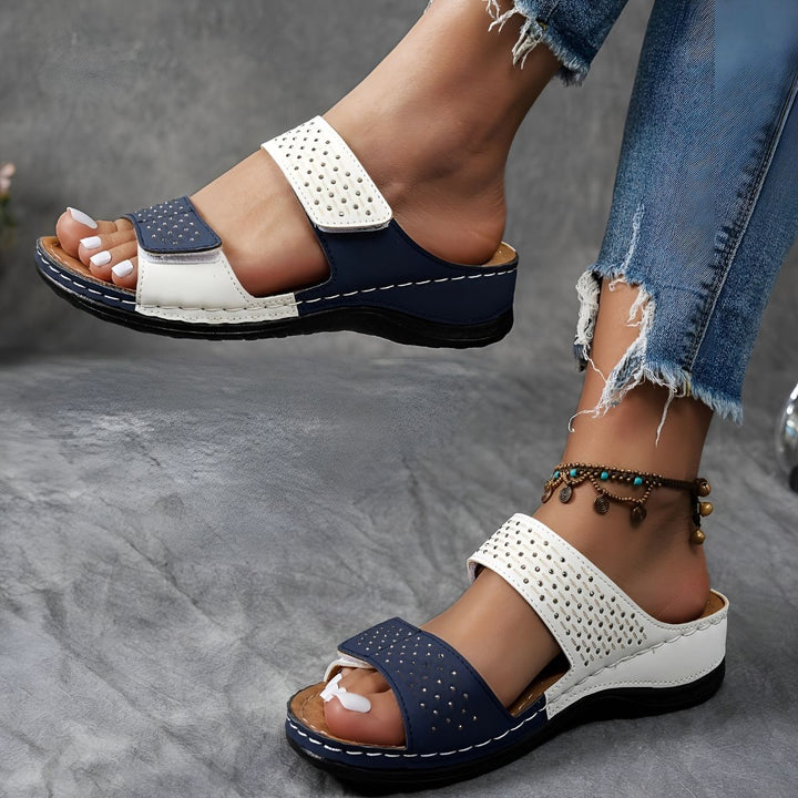 Lynn – Elegante Komfortsandalen im Zweifarb-Look – Bild 7