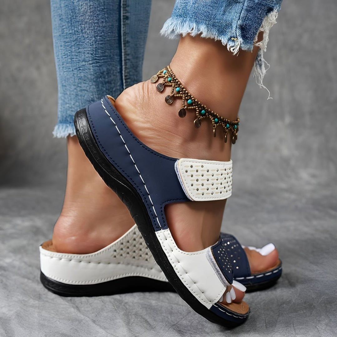 Lynn – Elegante Komfortsandalen im Zweifarb-Look – Bild 9