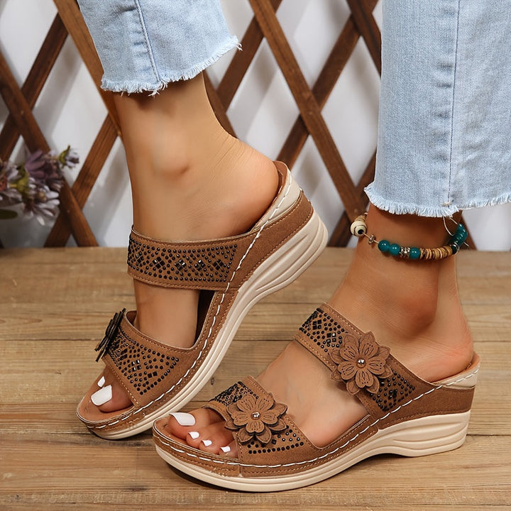 Charlotte – Bequeme Keilsandalen – Bild 2