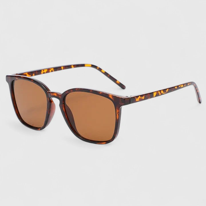 Mirjam – Raffinierte Sonnenbrille – Bild 2