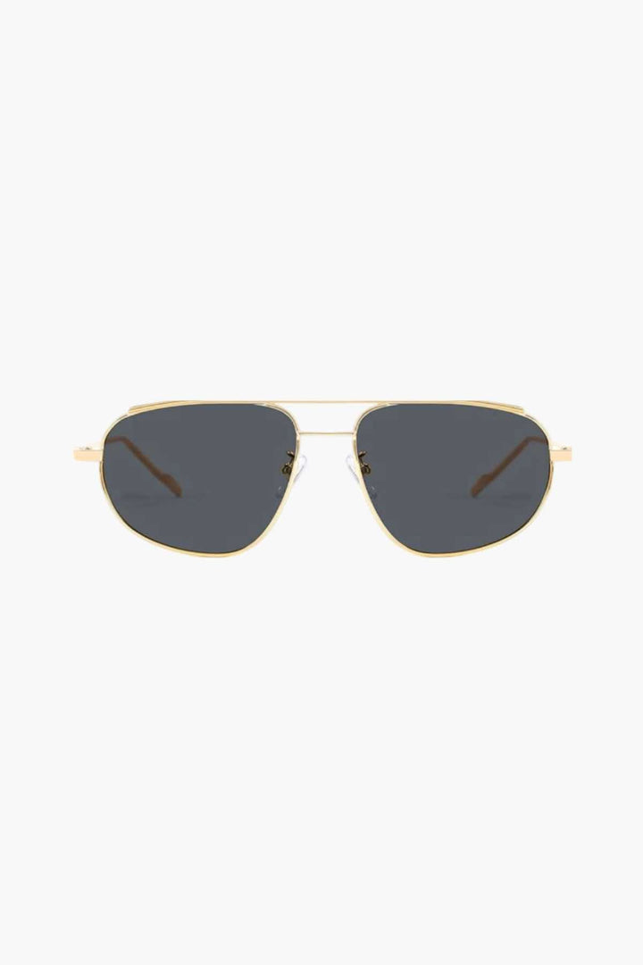 Mona – Raffinierte Sonnenbrille – Bild 2