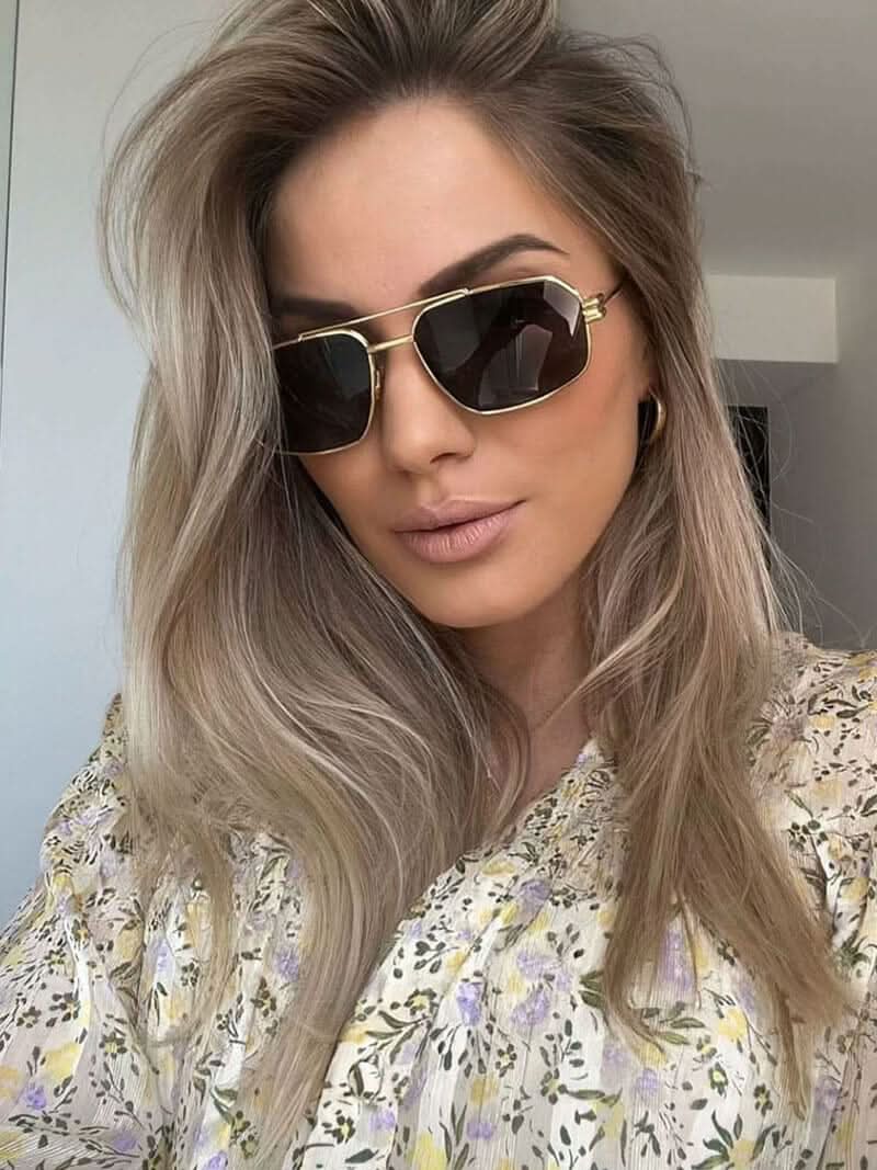 Mona – Raffinierte Sonnenbrille – Bild 11
