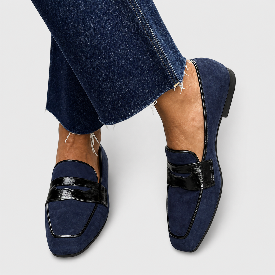 Nora – Schicke Loafer in Blau – Bild 1