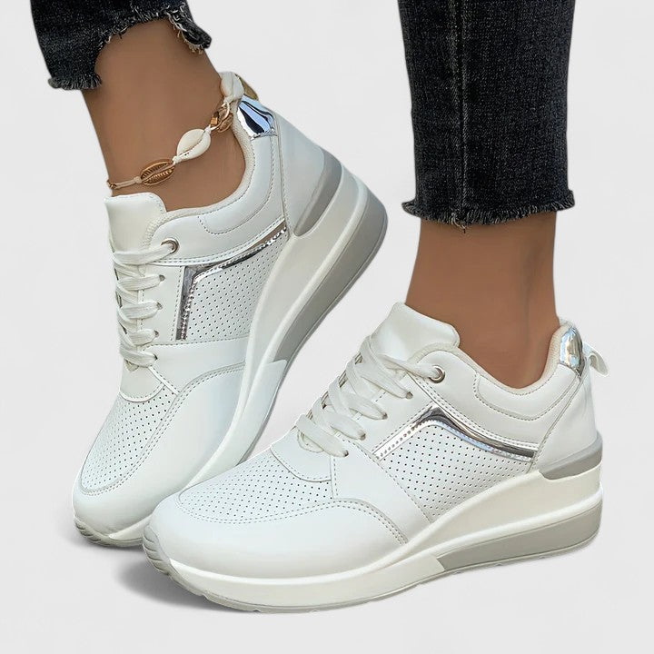 Novyssa – Weiche Wohlfühl-Sneaker – Bild 4