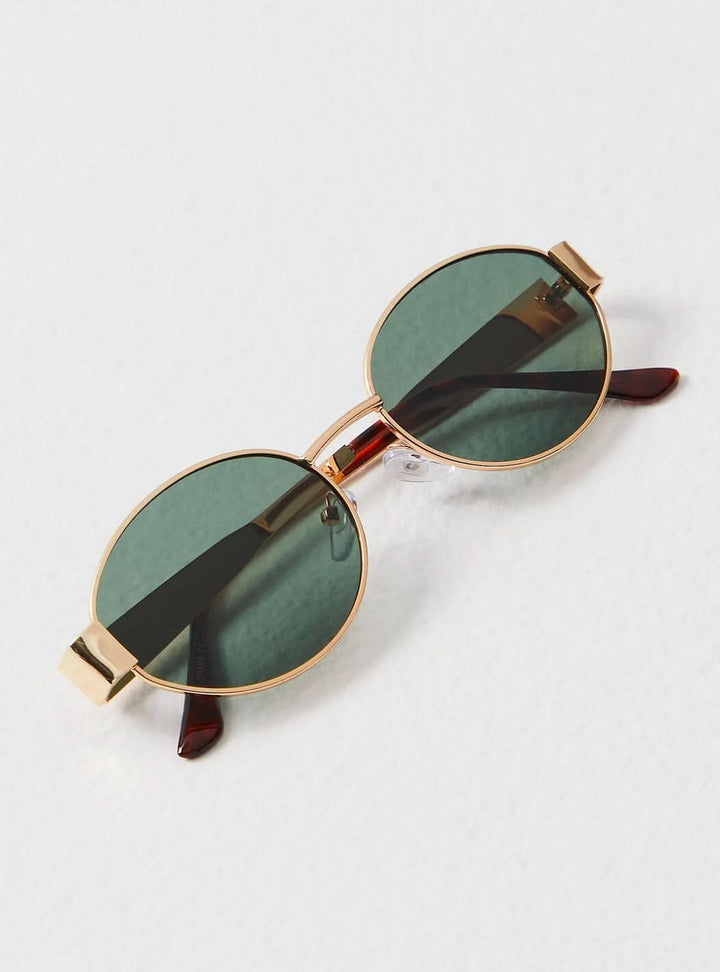 Ramona – Elegante Sonnenbrille – Bild 9