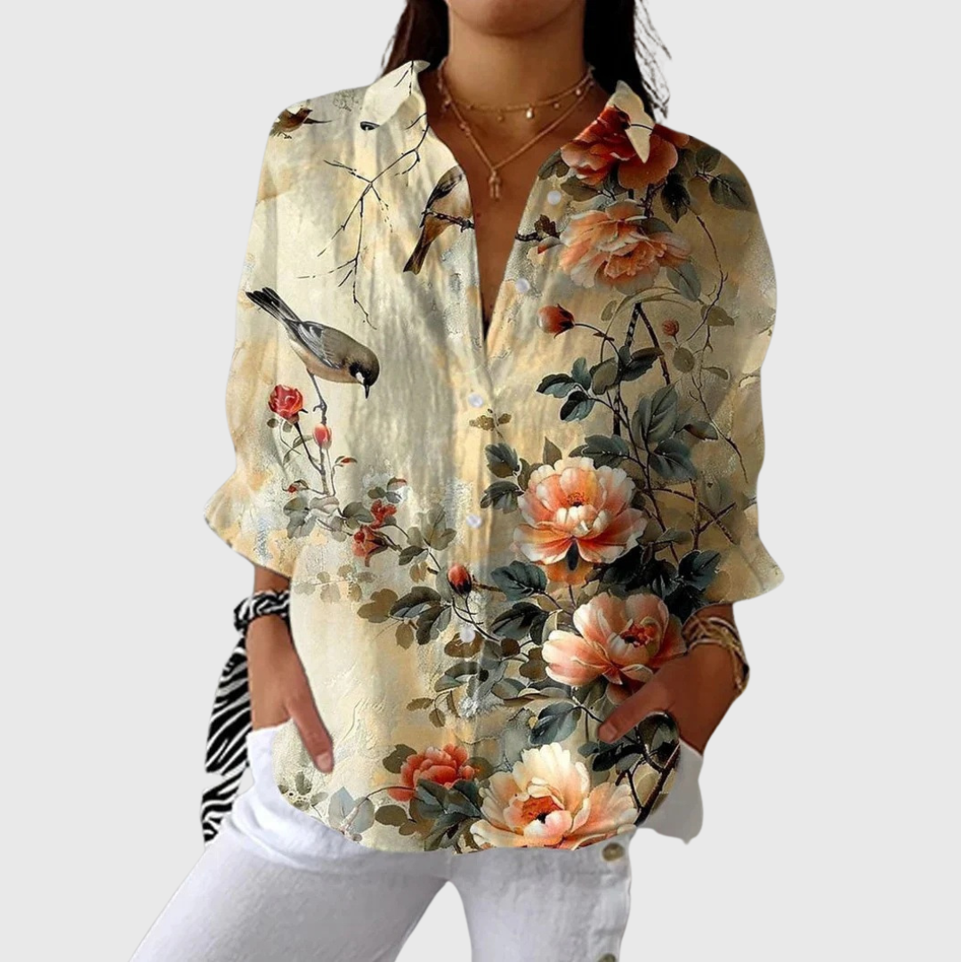 Amanda – Blumige Druckbluse – Bild 1