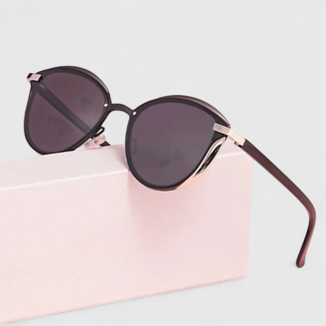 Rosemarie – Verspielte Sonnenbrille – Bild 8