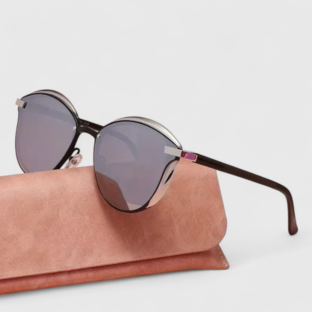 Rosemarie – Verspielte Sonnenbrille – Bild 9