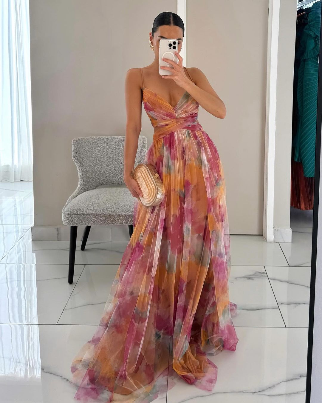 Ruth – Verspieltes Blumen-Maxikleid – Bild 2