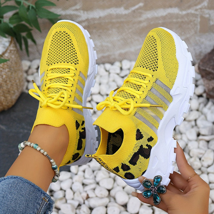 Alina – Atmungsaktive Freizeit-Sneaker – Bild 13