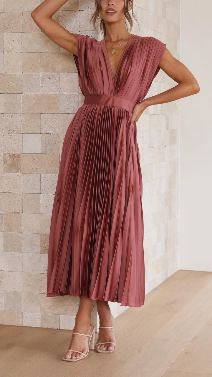 Sina – Elegantes Plisseekleid – Bild 3