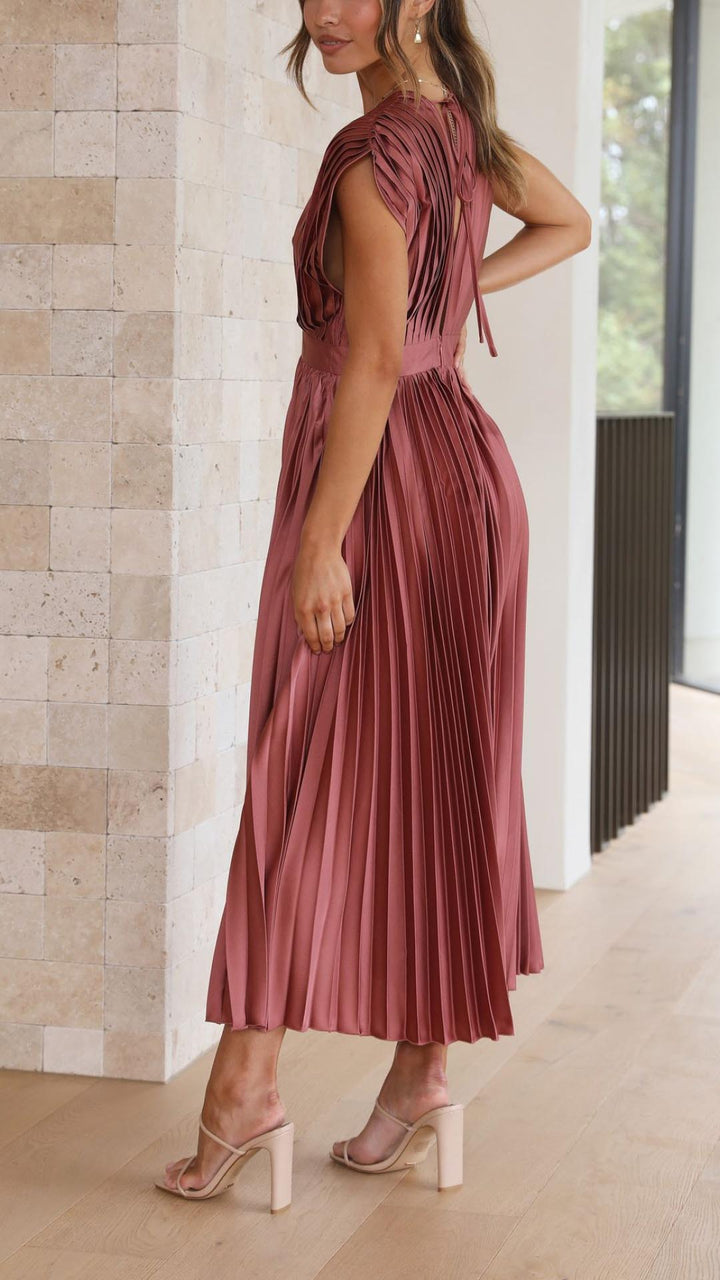 Sina – Elegantes Plisseekleid – Bild 6
