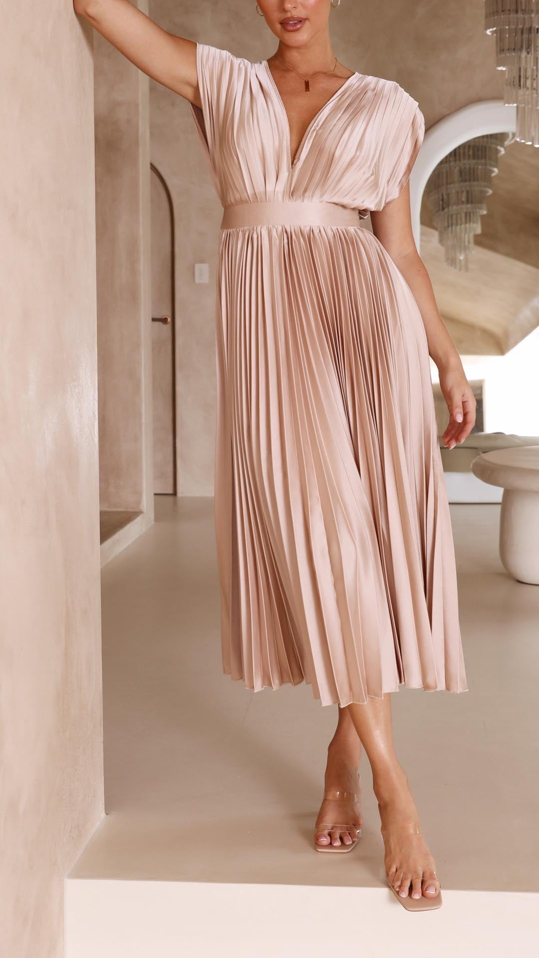 Sina – Elegantes Plisseekleid – Bild 9