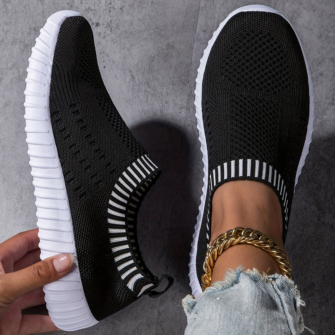Ultra – Federleichte rutschfeste Sneaker – Bild 1