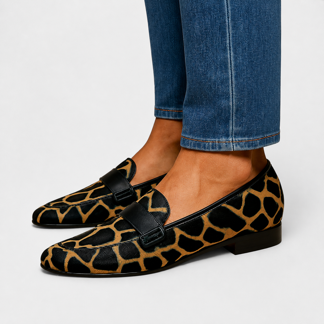 Wale – Loafer im Leoparden-Look – Bild 1